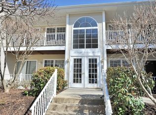 57 Brookside Ln, Mount Arlington, NJ 07856