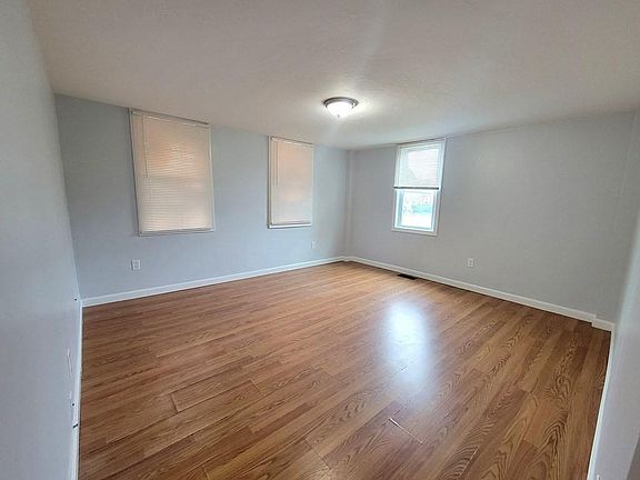 5th image of 273 School St #1