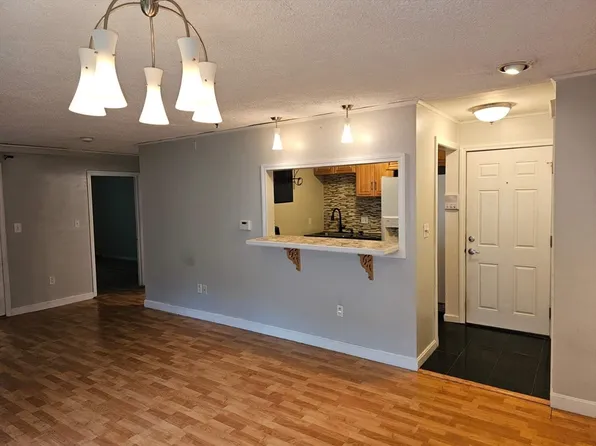 13 Powderhouse Ct Unit 13, Amesbury, MA 01913