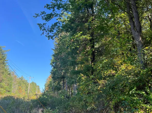 87 Bulson Road, Troy, NY 12180