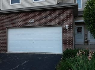 16406 W Willow Walk Dr, Lockport, IL 60441