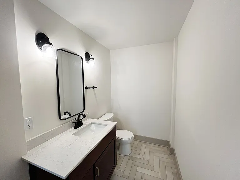 1701-1705 Race Street — Photo 7