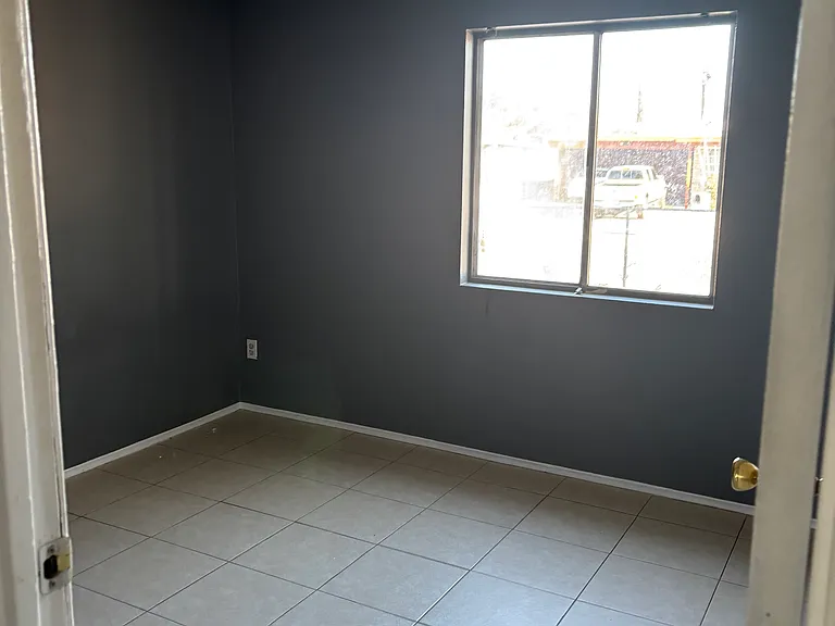 2146 E Holladay St — Photo 5