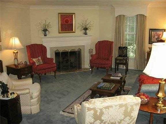 5th image of 214 Lynnwood Dr