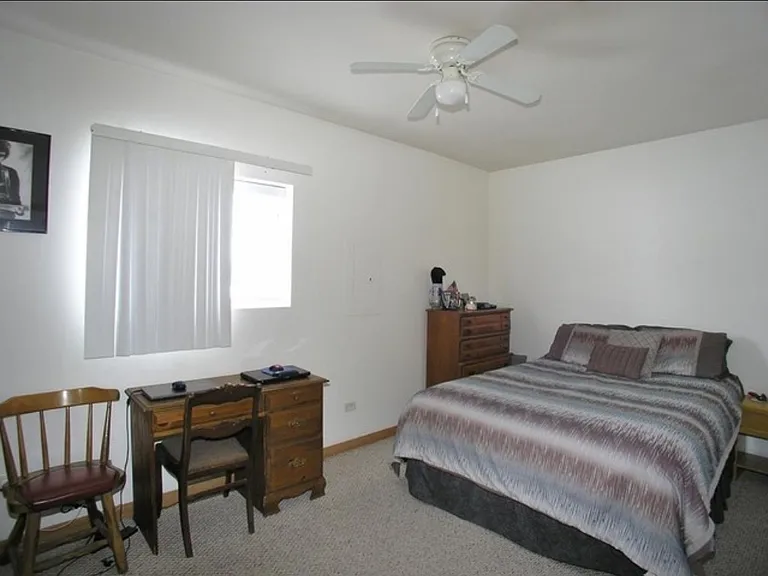110 Shelia Rd — Photo 8