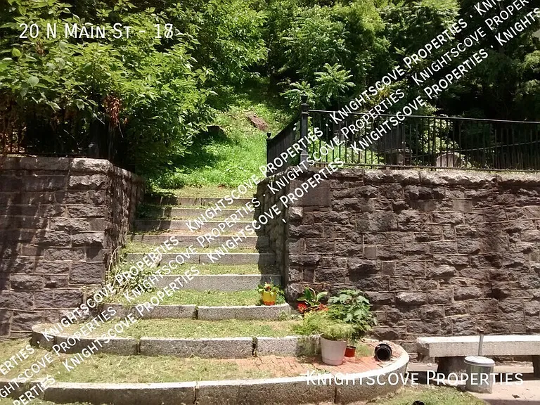 20 N Main St #17 — Photo 19