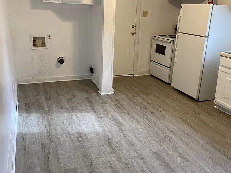 1133 Fern St — Photo 5
