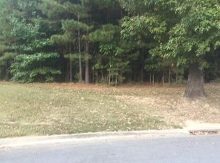 2205 Foxborough Cv, Pine Bluff, AR 71603