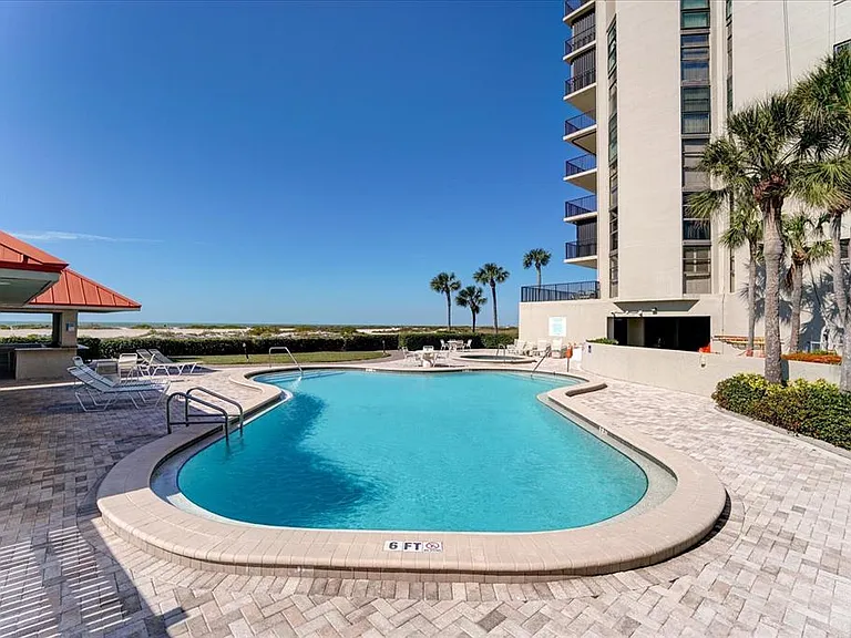 1290 Gulf Blvd #1406 — Photo 3