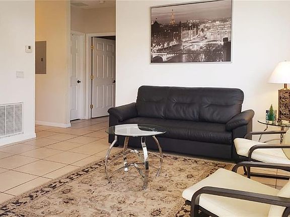 3rd image of 3161 Sun Lake Ct APT A