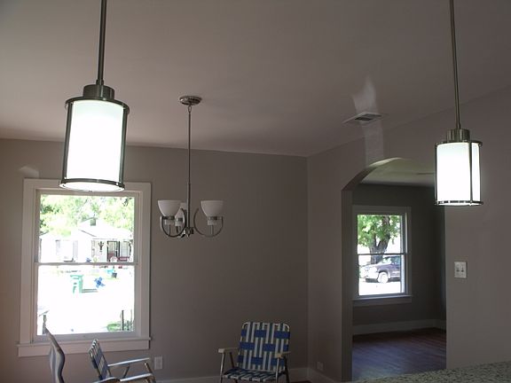 5th image of 318 Bailey Ave