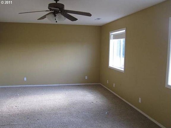 Formal Living Area (Main