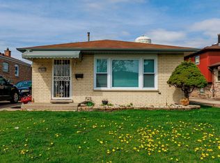 7832 Lamon Ave, Burbank, IL 60459