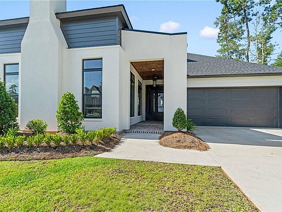 2nd image of 1172 Delta Ln