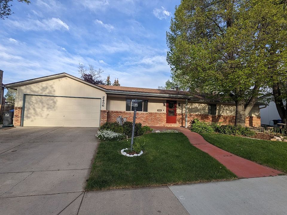 1st image of 2456 Silver Fir Ave