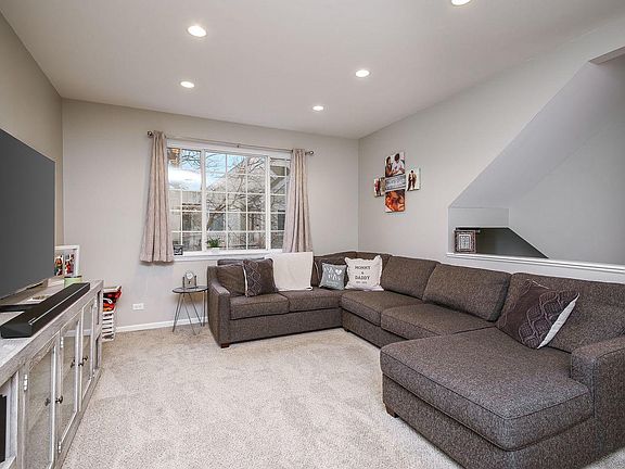 2nd image of 1783 Concord Dr Unit 1783