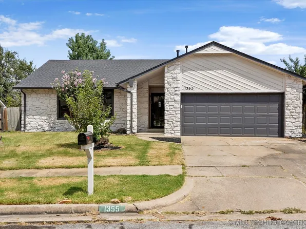 1355 E 138th Pl S, Glenpool, OK 74033