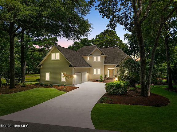 2nd image of 70 Marina Drive SW