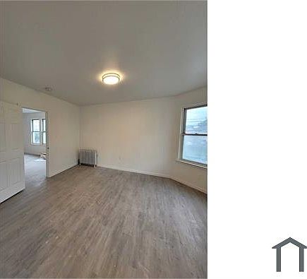 4th image of 302 S 1st Ave Floor 2