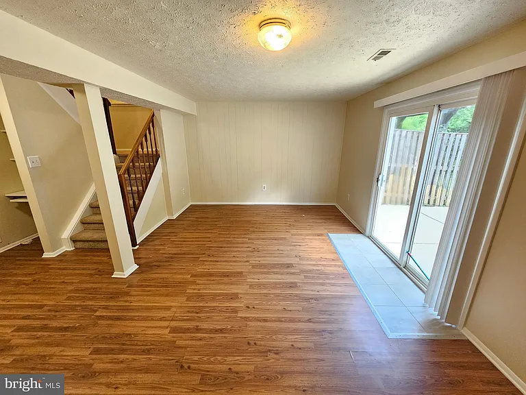 17021 Moss Side Ln — Photo 48