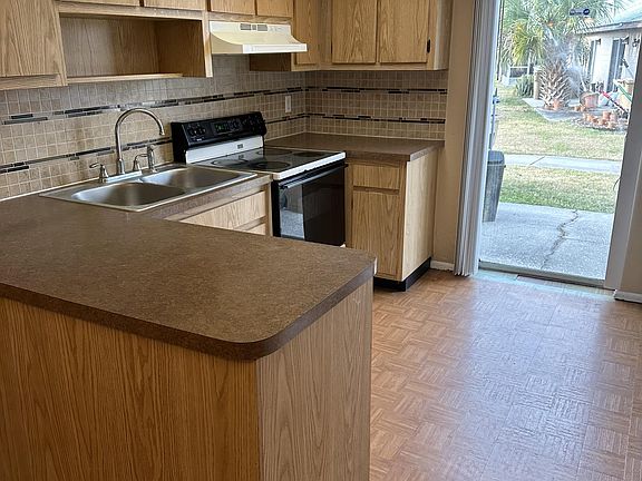 2nd image of 86 Las Brisas Way Unit 1