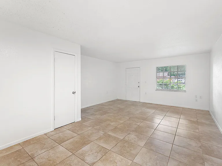 430 Euclid Ave #3 — Photo 18