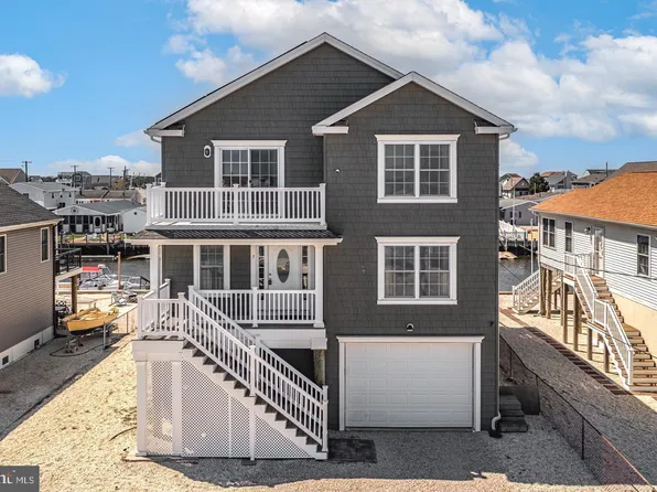7 W Navasink Dr, Little Egg Harbor, NJ 08087