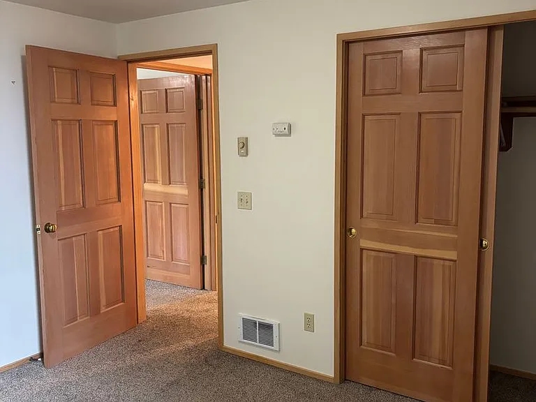 4208 Beach Drive — Photo 38