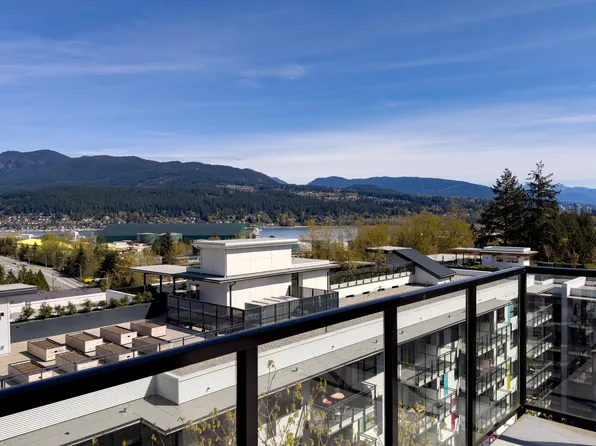 2002 Saint George St #406, Pt Moody, BC V3H 0N4