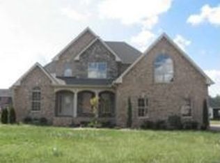 3038 Catoosa Ridge Ln, Greenbrier, TN 37073