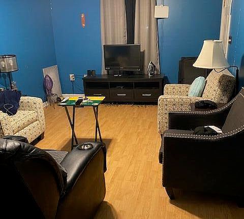4th image of 1840 Teakwood Dr