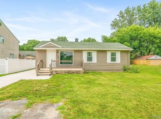 14236 Beech Daly Rd, Taylor, MI 48180