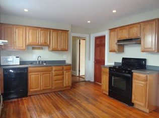 908 E 4th St #3, Boston, MA 02127