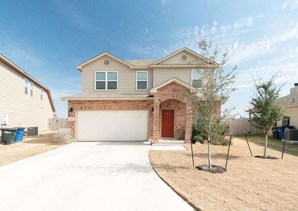 1st image of 556 Long Leaf Dr