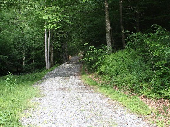 21st image of 137 Hodam Creek Rd