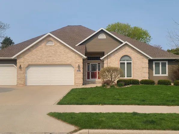 4600 Columbus St, Two Rivers, WI 54241