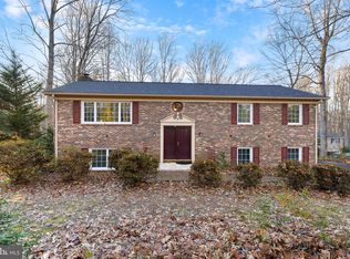 5 Bryant St, Stafford, VA 22556