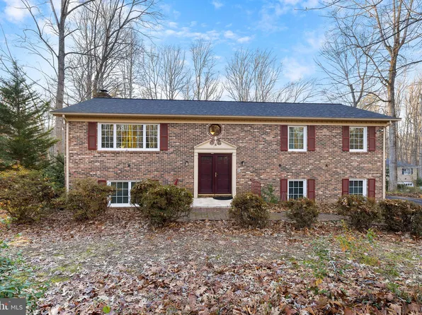 5 Bryant St, Stafford, VA 22556