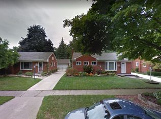 28706 Westfield St, Livonia, MI 48150