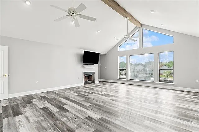 101 Marina Dr — Photo 9