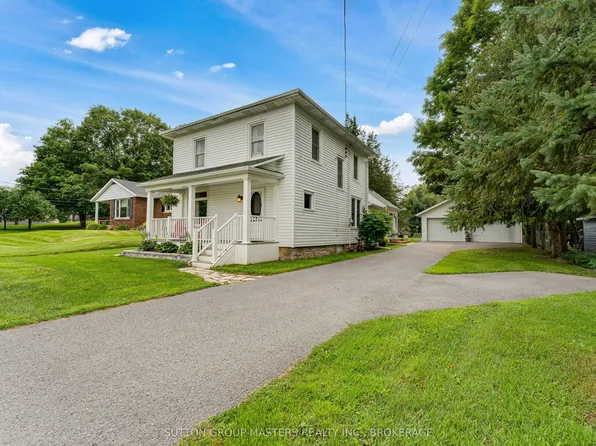4391 Wheatley St, South Frontenac, ON K0H 1V0