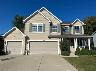 1233 Clifton Dr, Minooka, IL 60447