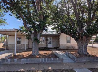 910 NE 4th Pl, Andrews, TX 79714