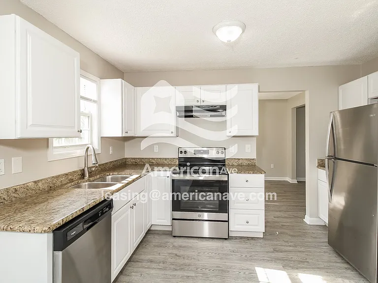 263926_005_wm_-_kitchen_12980892.jpg