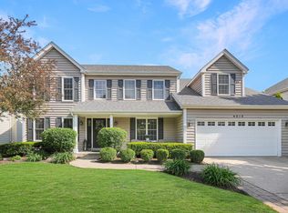 4919 Clearwater Ln, Naperville, IL 60564