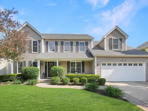 4919 Clearwater Ln, Naperville, IL 60564