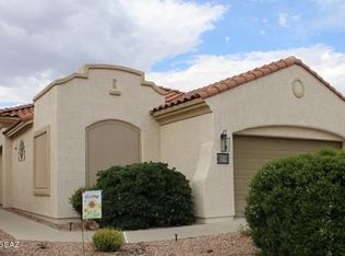 216 W Calle Media Luz, Sahuarita, AZ 85629