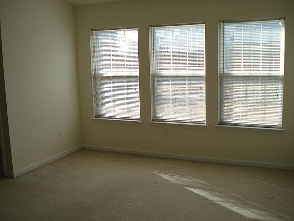 Master with vaulted ceiling, vanity, private bath and huge walk in closet