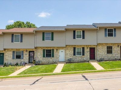 2816 John F Kennedy Rd, Dubuque, IA, 52001