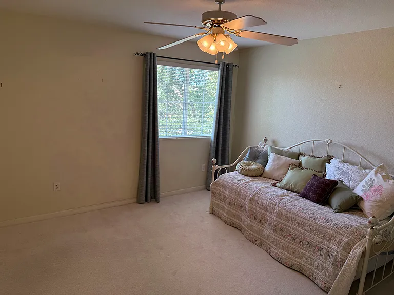 1706 Esplanade Cir — Photo 10